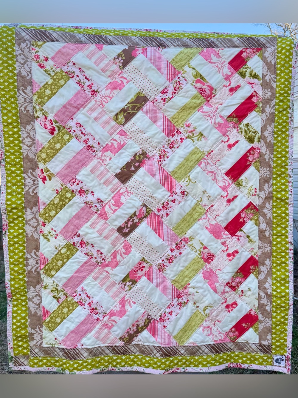 Handmade Floral Patchwork Quilt Shabby Chic Lattice Quilt Vintage Style Heirloom